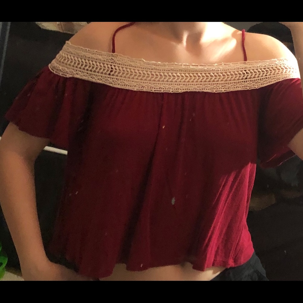 Maroon and white top
